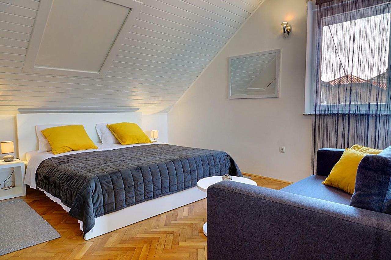 Apartman Studio Sonas 3 With Free Private Parking Karlovac Extérieur photo
